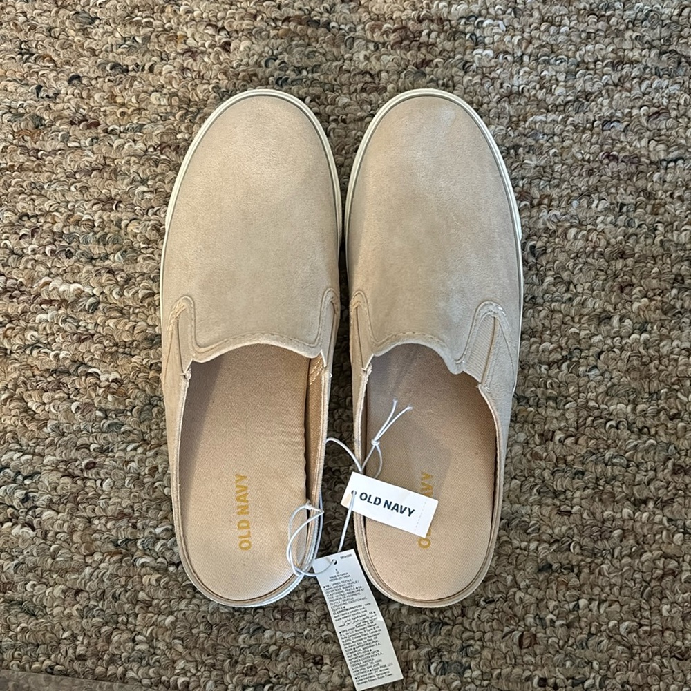Old Navy slip on shoes